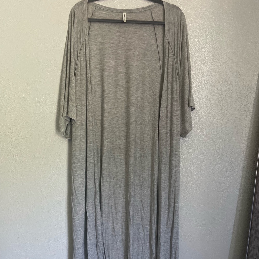 Gray, short sleeved, oversized cardigan